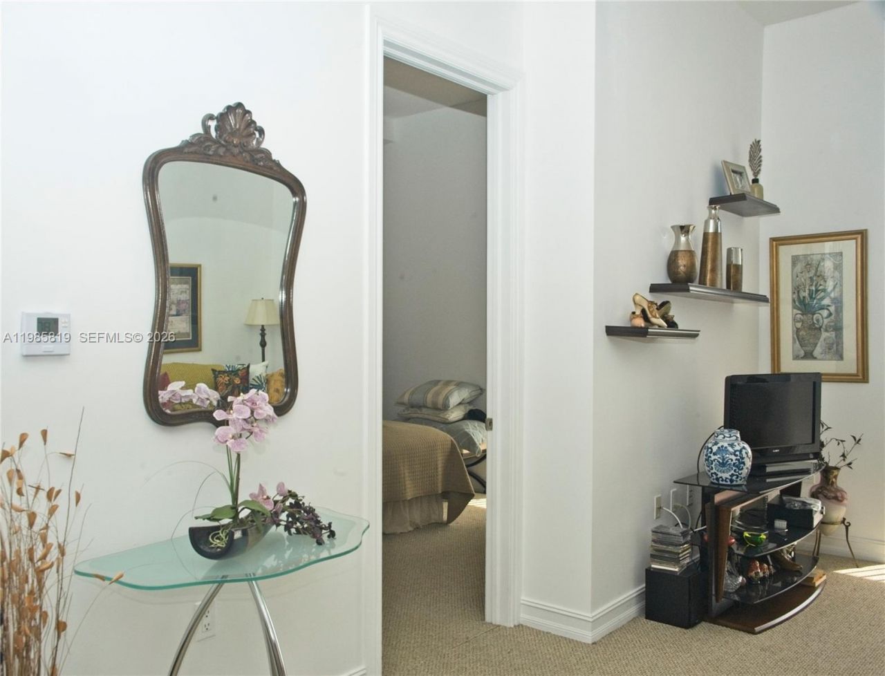 1805 Ponce De Leon Blvd, Unit 823, Coral Gables, FL 33134 Photo