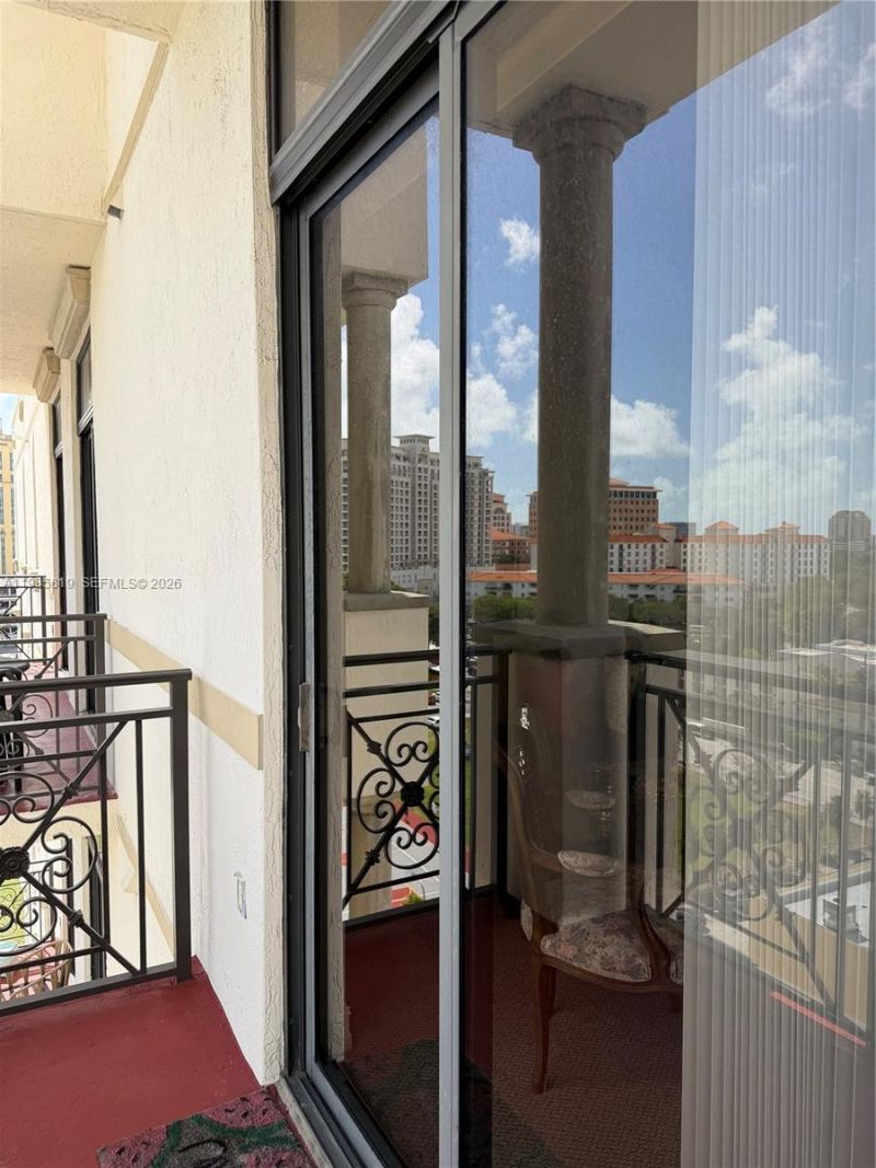 1805 Ponce De Leon Blvd , Unit 823, Coral Gables, FL 33134 Photo