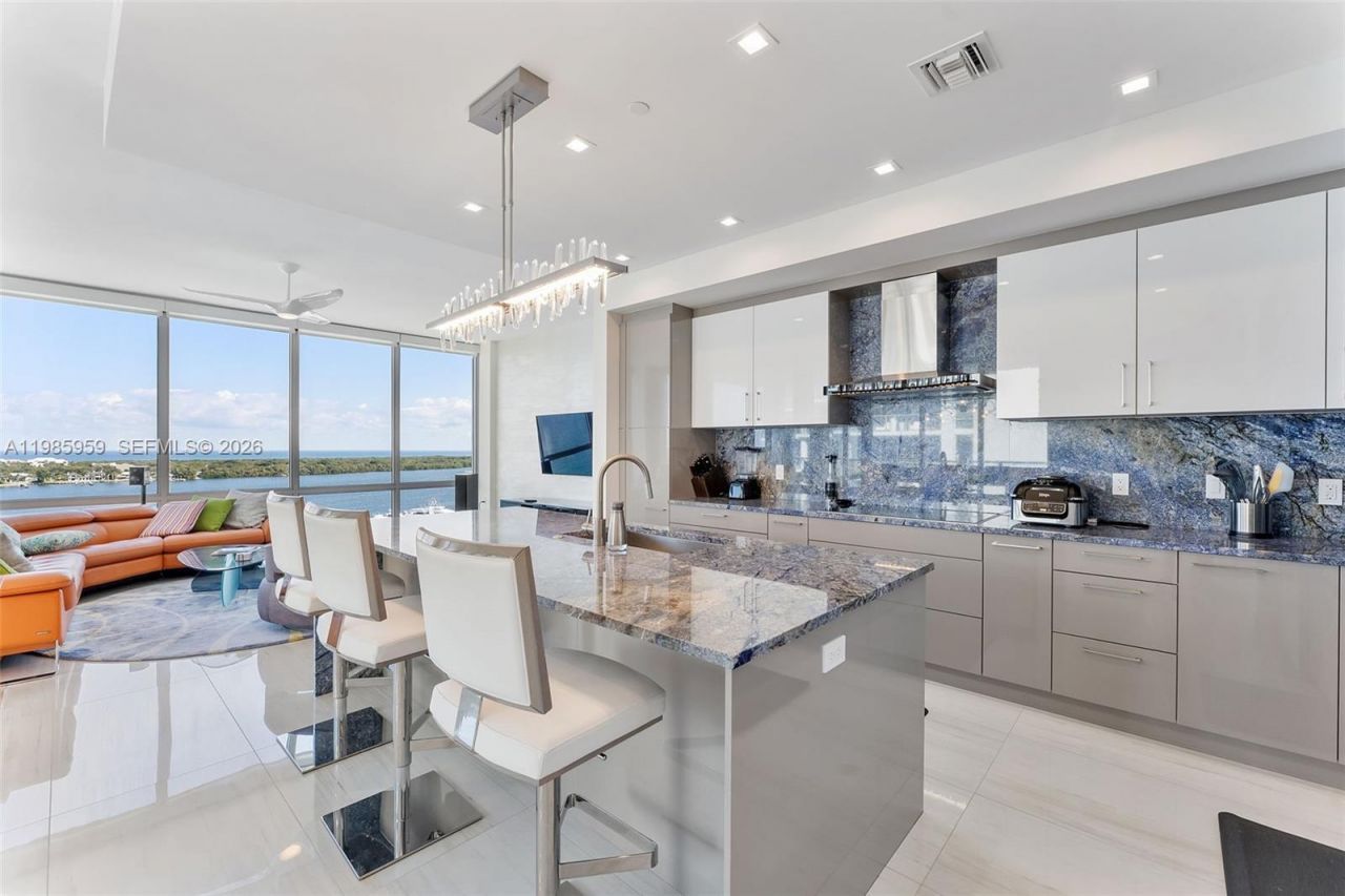 3 Water Club Way, Unit 1401, North Palm Beach, FL 33408 Photo