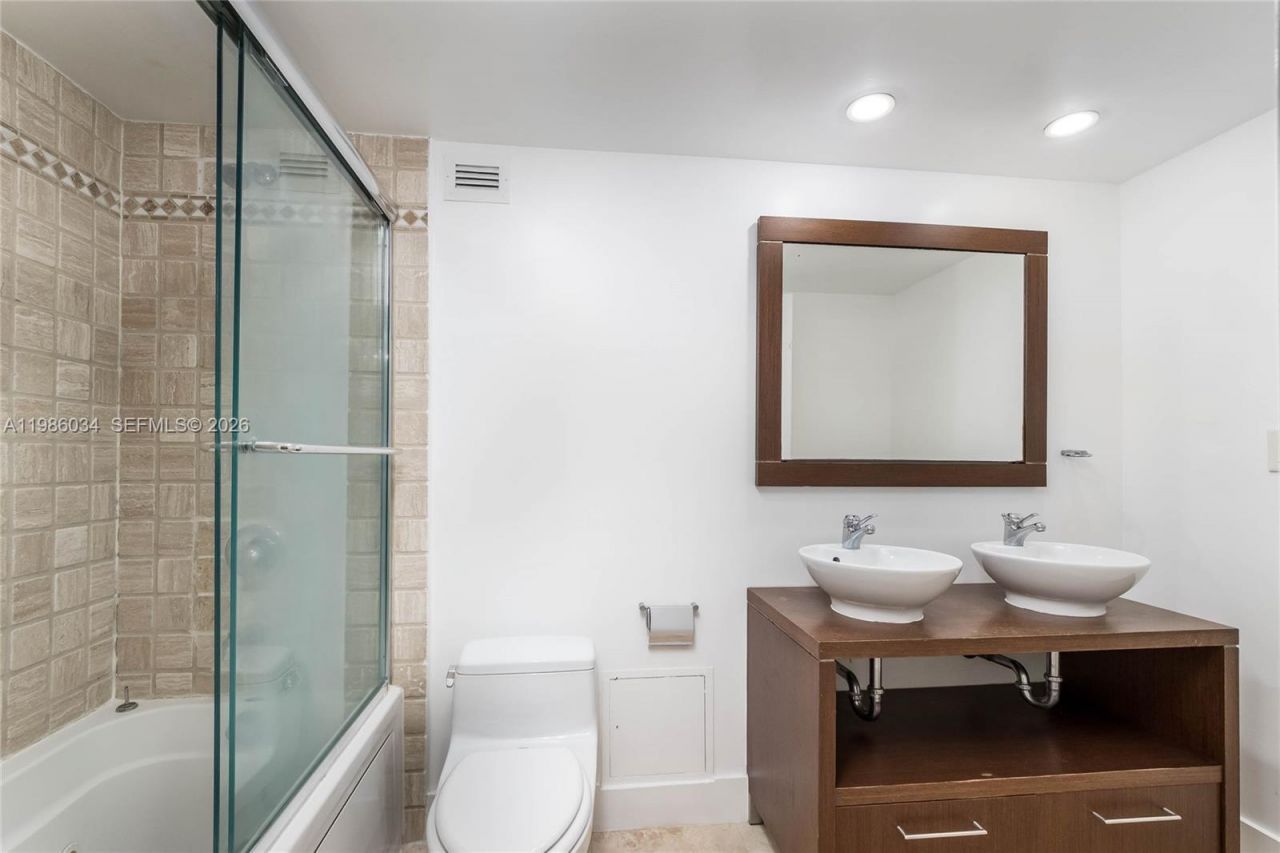 2301 Collins Ave, Unit 1512, Miami Beach, FL 33139 Photo