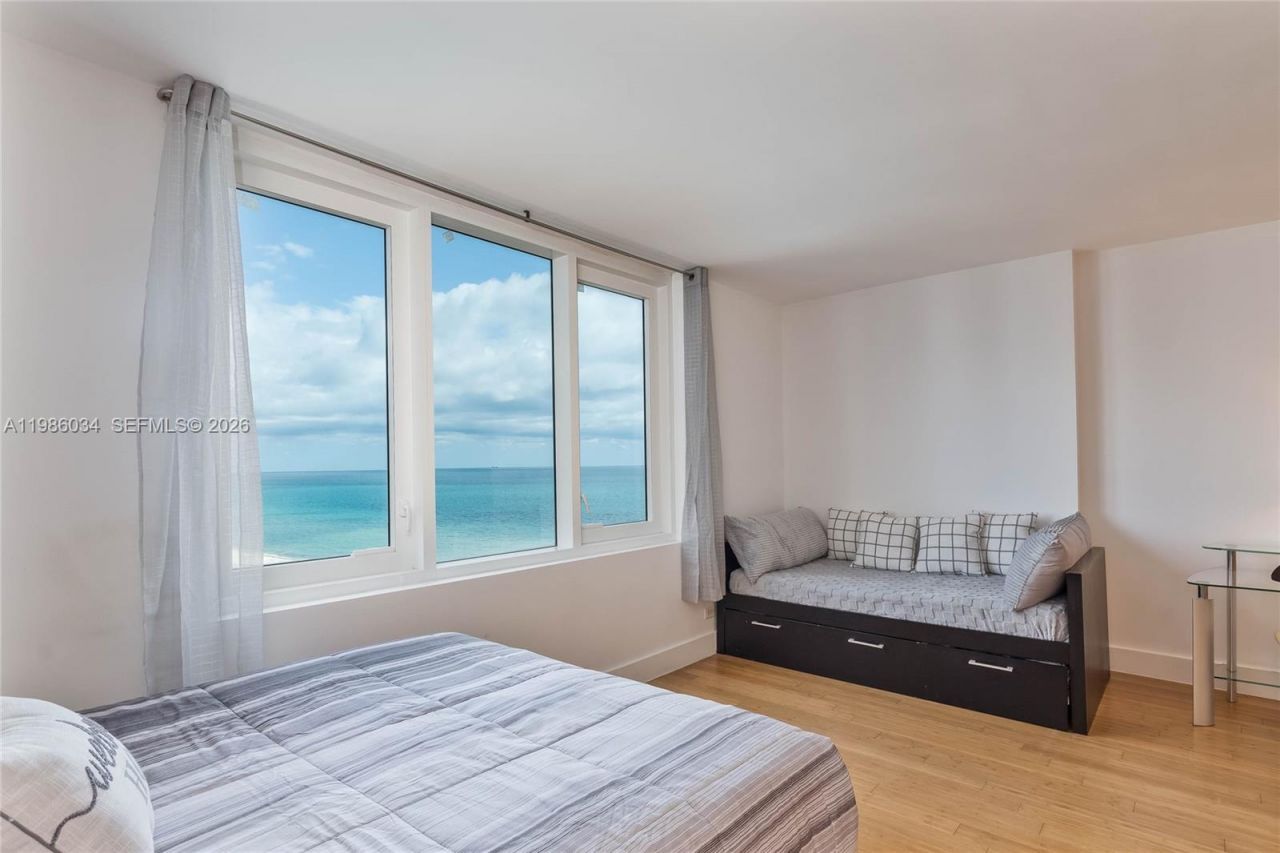 2301 Collins Ave, Unit 1512, Miami Beach, FL 33139 Photo