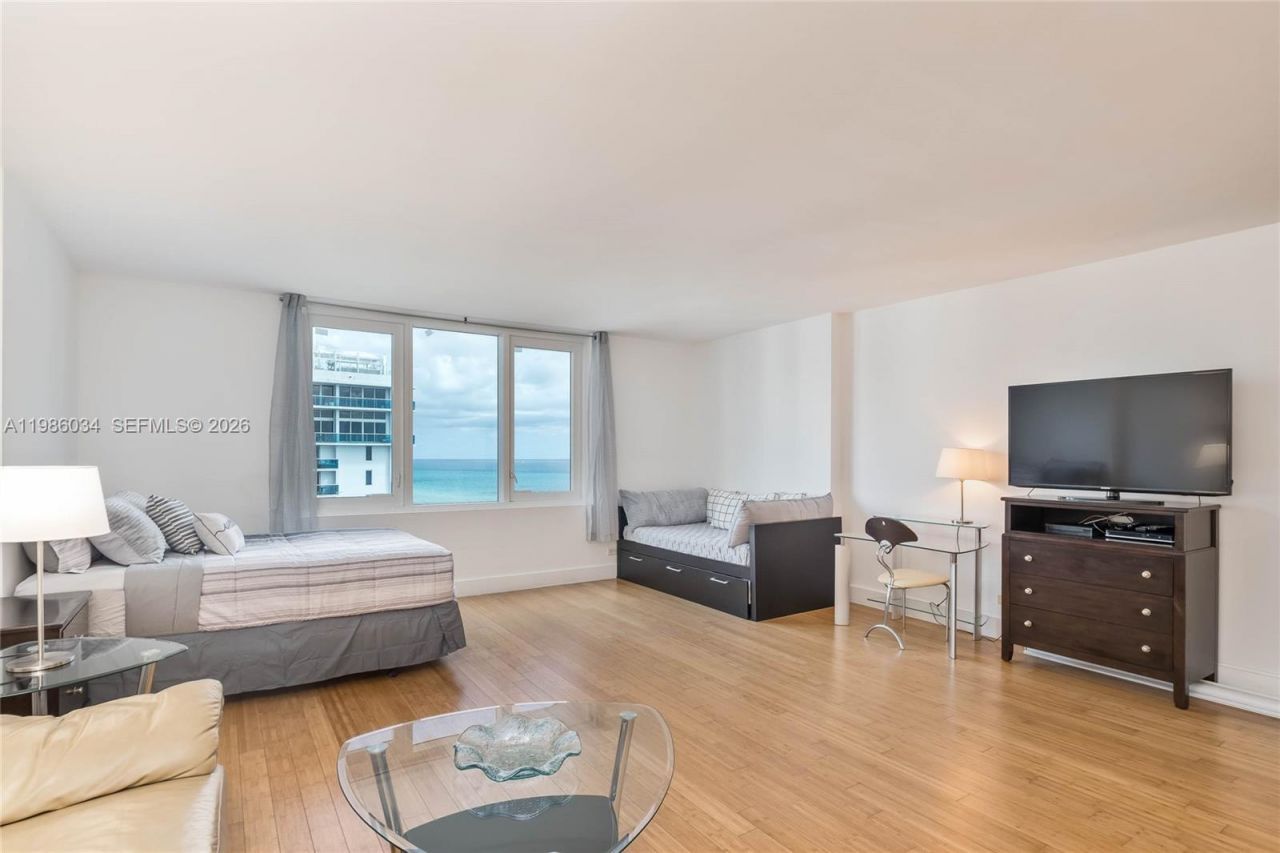 2301 Collins Ave, Unit 1512, Miami Beach, FL 33139 Photo