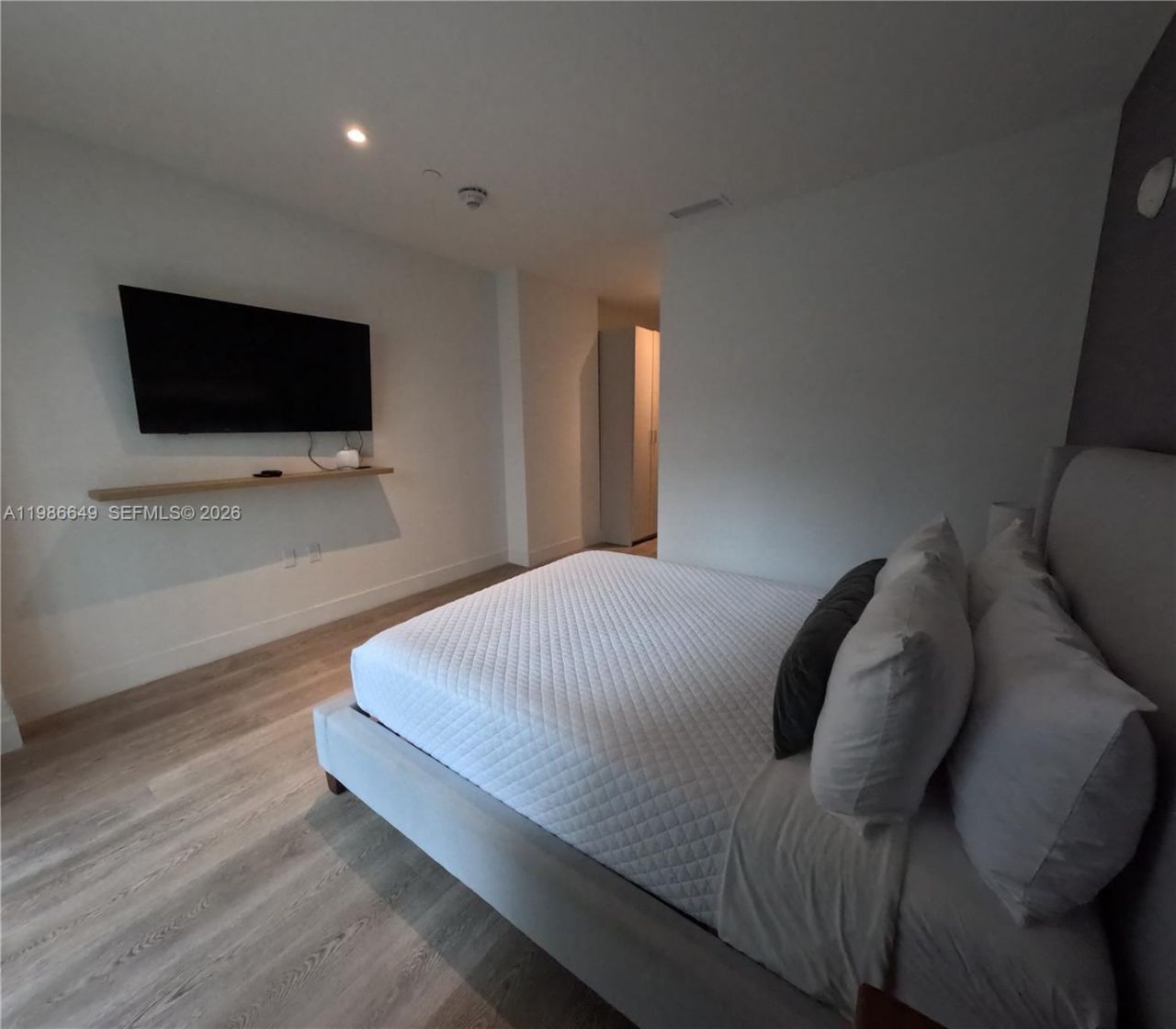 239 SW 9th St , Unit 508, Miami, FL 33130 Photo