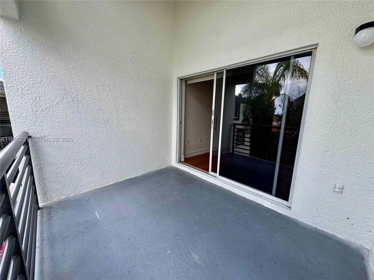 9731 Fontainebleau Blvd, Unit F306, Miami, FL 33172 Photo