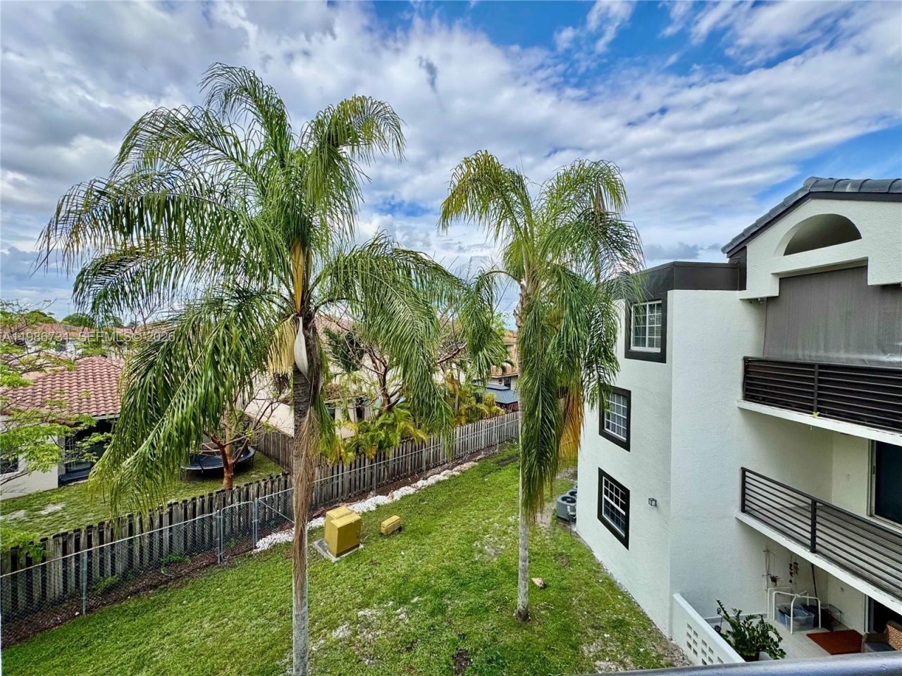 9731 Fontainebleau Blvd, Unit F306, Miami, FL 33172 Photo