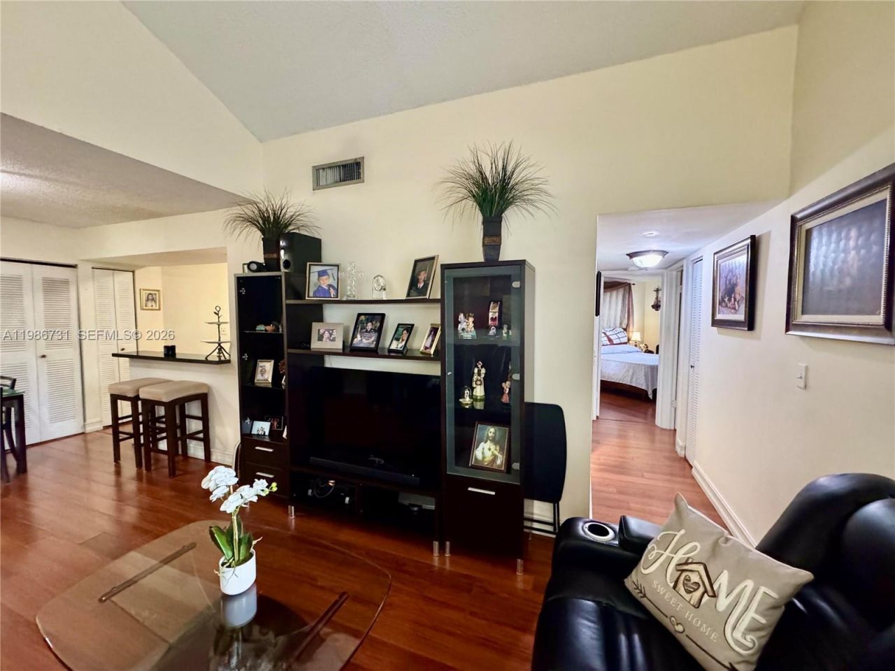 9731 Fontainebleau Blvd , Unit F306, Miami, FL 33172 Photo