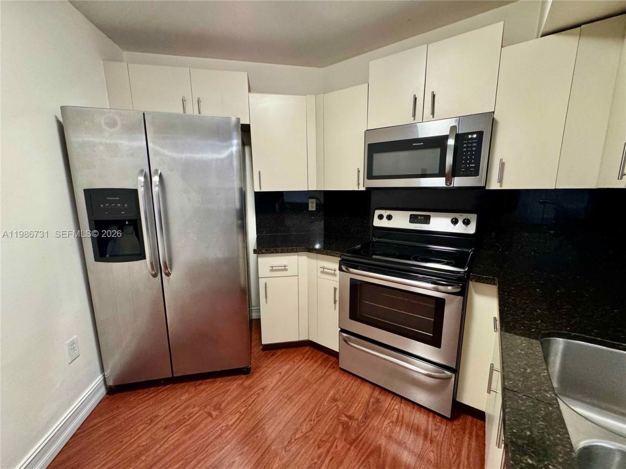9731 Fontainebleau Blvd, Unit F306, Miami, FL 33172 Photo