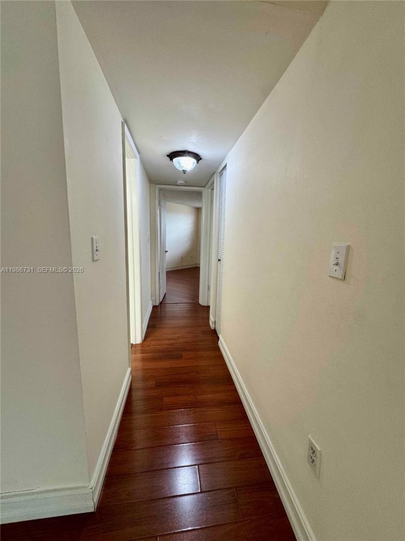 9731 Fontainebleau Blvd, Unit F306, Miami, FL 33172 Photo