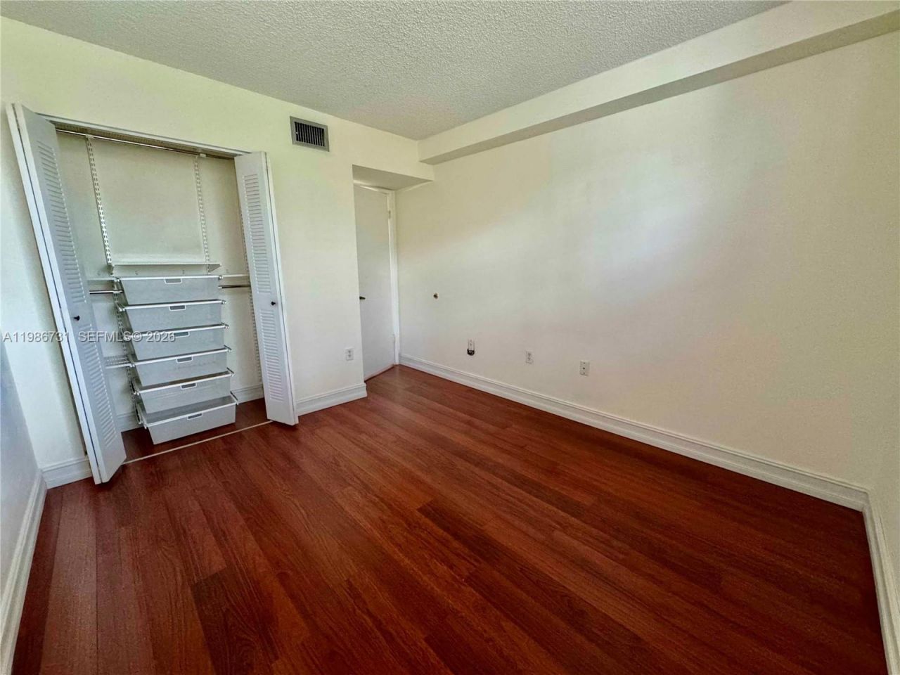 9731 Fontainebleau Blvd, Unit F306, Miami, FL 33172 Photo
