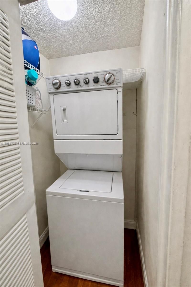 9731 Fontainebleau Blvd , Unit F306, Miami, FL 33172 Photo