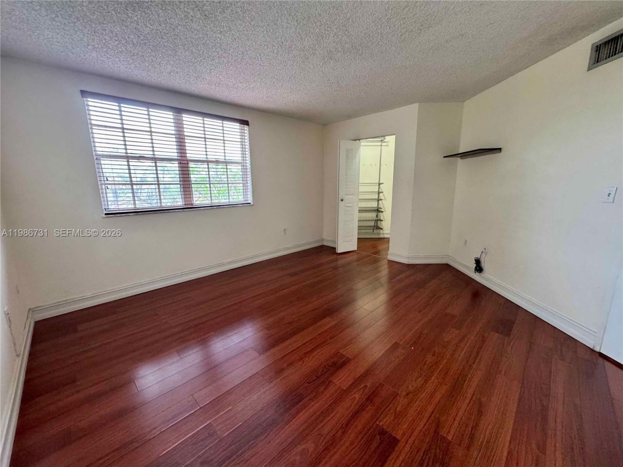 9731 Fontainebleau Blvd, Unit F306, Miami, FL 33172 Photo