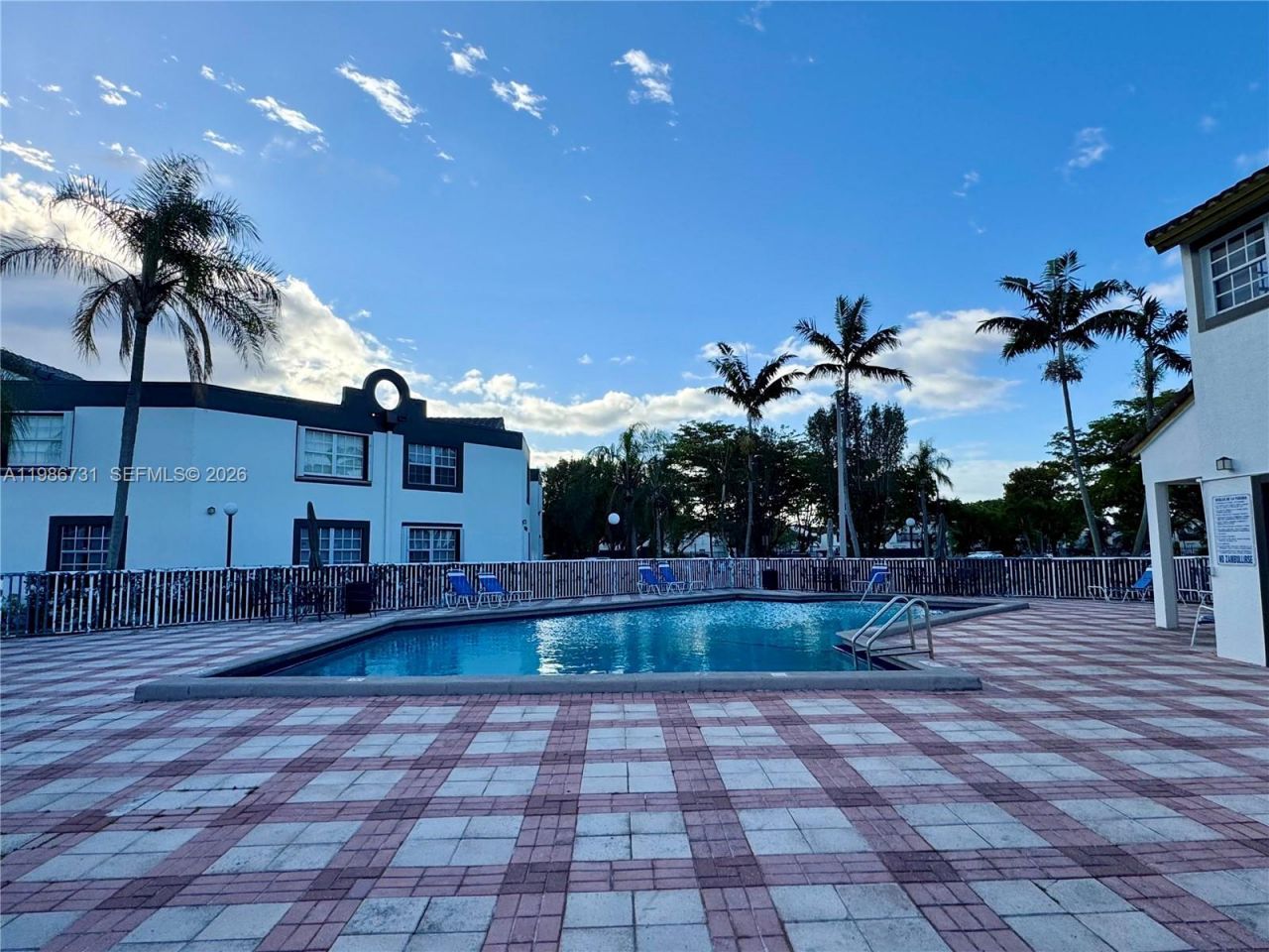 9731 Fontainebleau Blvd , Unit F306, Miami, FL 33172 Photo