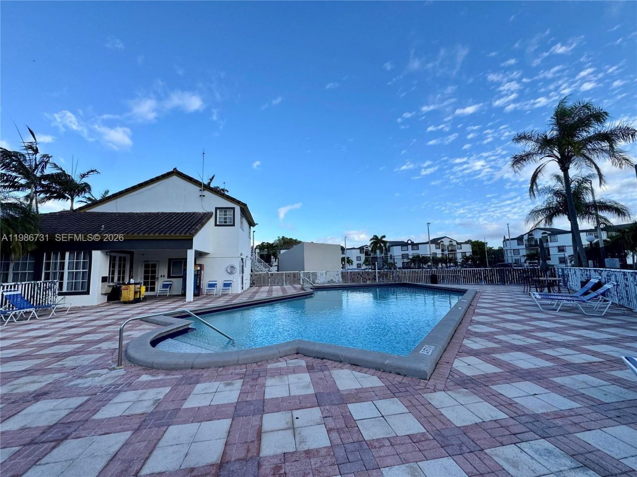 9731 Fontainebleau Blvd , Unit F306, Miami, FL 33172 Photo