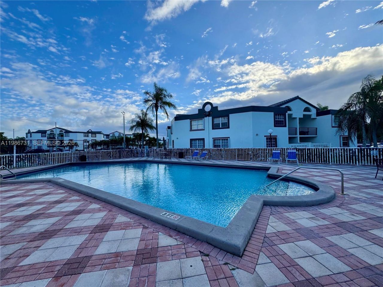 9731 Fontainebleau Blvd , Unit F306, Miami, FL 33172 Photo