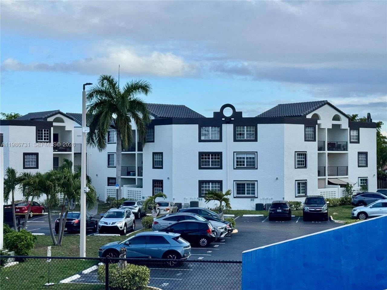 9731 Fontainebleau Blvd , Unit F306, Miami, FL 33172 Photo