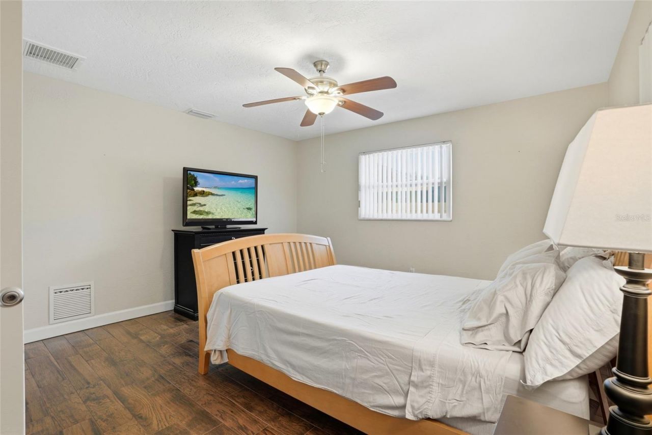 2207 Willowbrook Dr, Clearwater, FL 33764 Photo