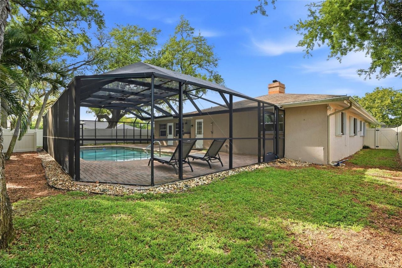 2207 Willowbrook Dr, Clearwater, FL 33764 Photo