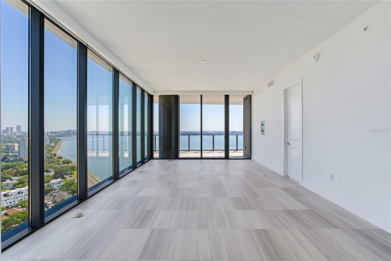 3015 S Ysabella Avenue, Unit 2401, Tampa, FL 33629 Photo