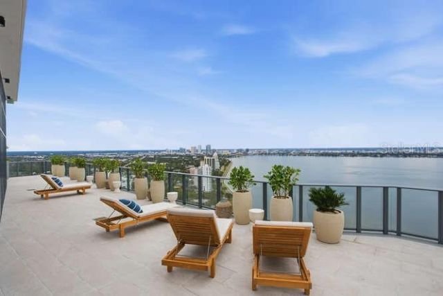 3015 S Ysabella Avenue, Unit 2401, Tampa, FL 33629 Photo