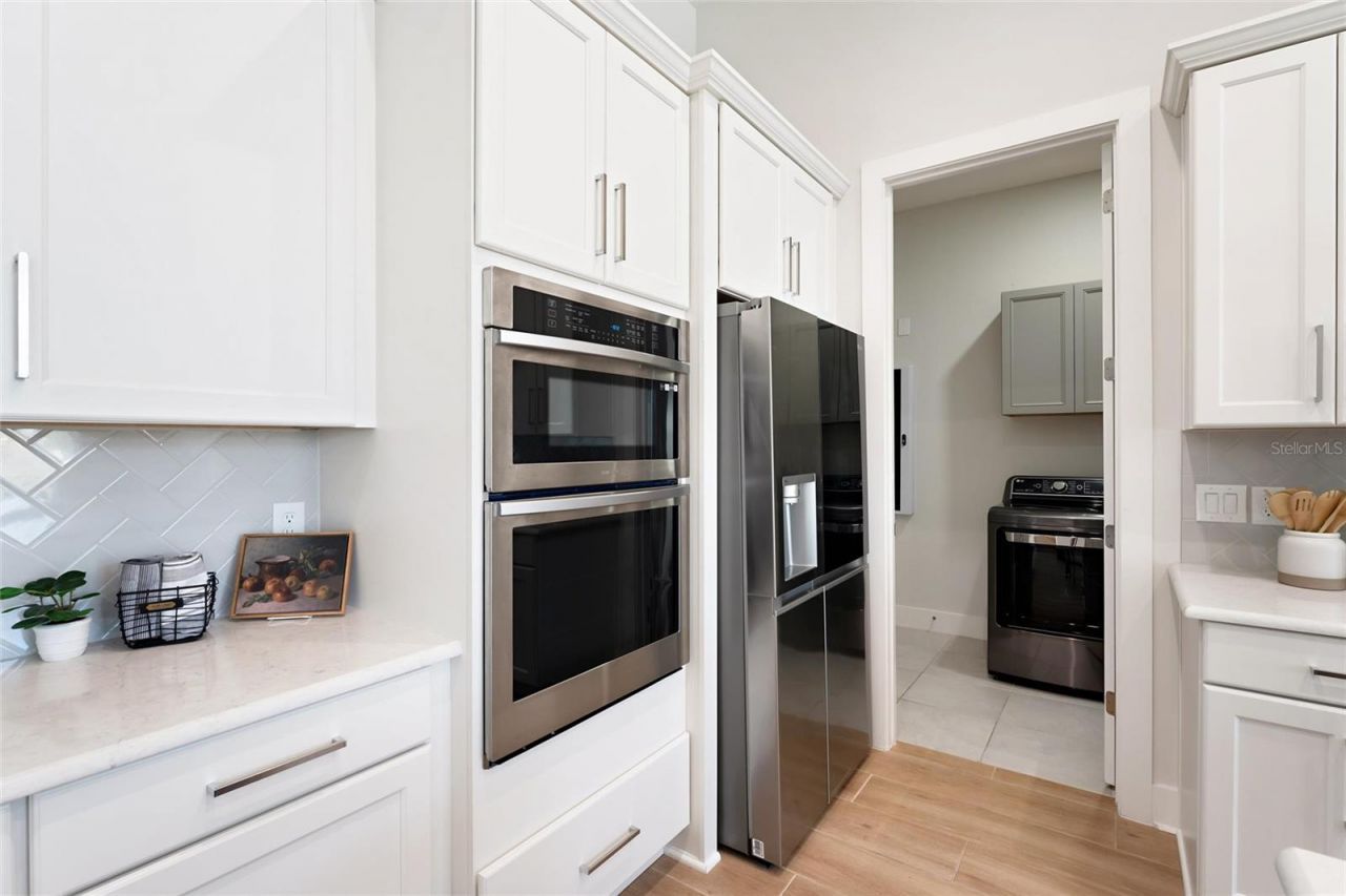 31778 Red Tail Boulevard, Sorrento, FL 32776 Photo