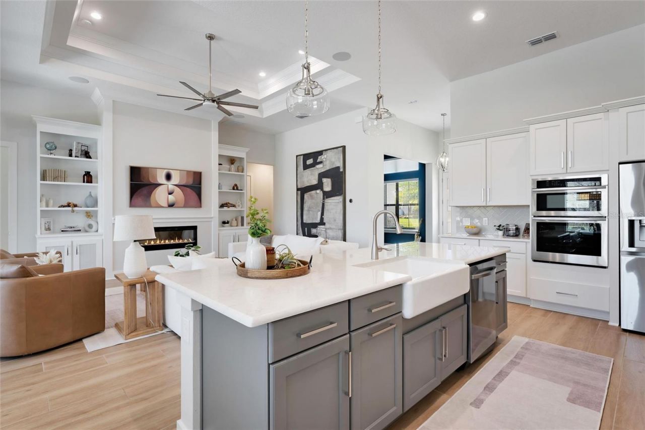 31778 Red Tail Boulevard, Sorrento, FL 32776 Photo