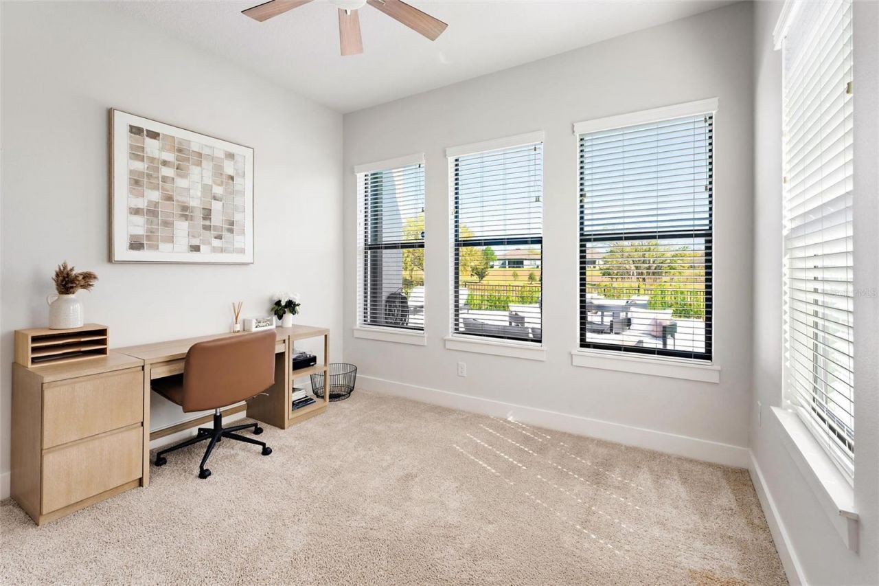 31778 Red Tail Boulevard, Sorrento, FL 32776 Photo