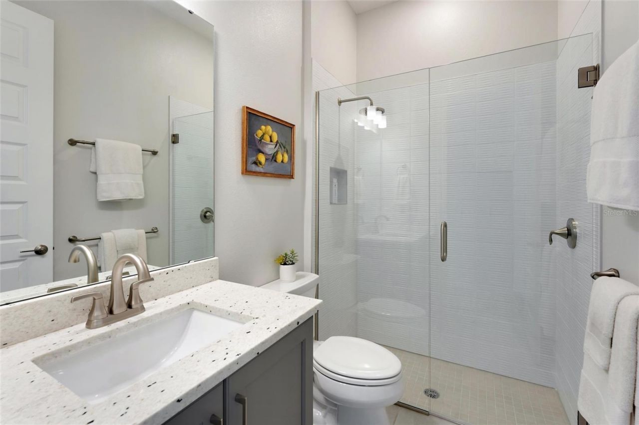 31778 Red Tail Boulevard, Sorrento, FL 32776 Photo