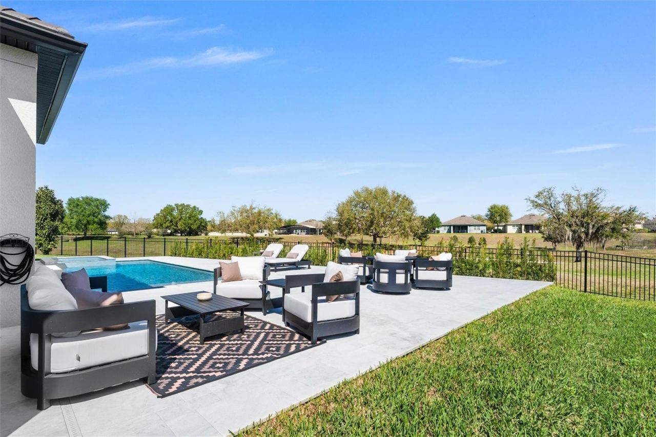 31778 Red Tail Boulevard, Sorrento, FL 32776 Photo