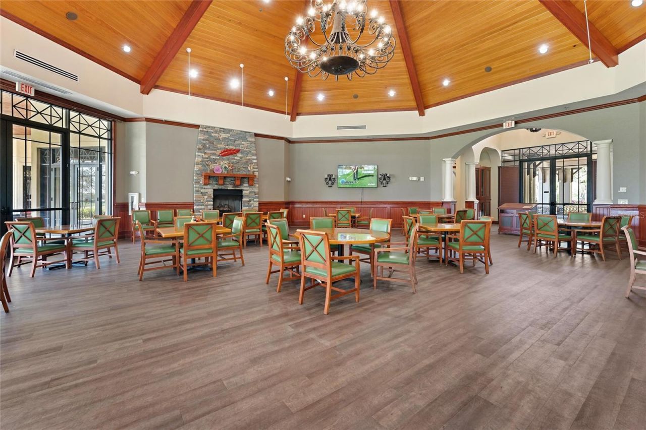 31778 Red Tail Boulevard, Sorrento, FL 32776 Photo