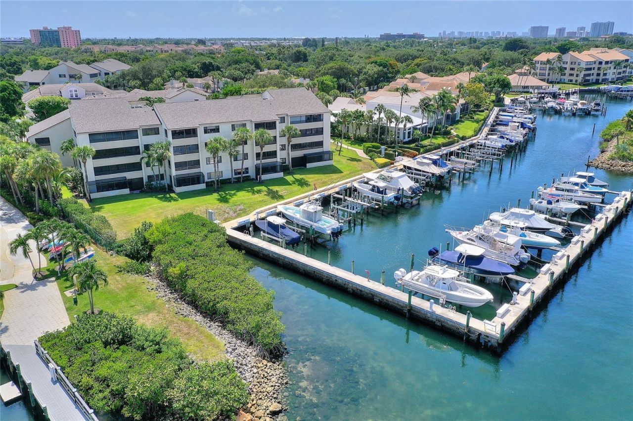 511 Oak Harbour Drive, Unit 511, Juno Beach, FL 33408 Photo