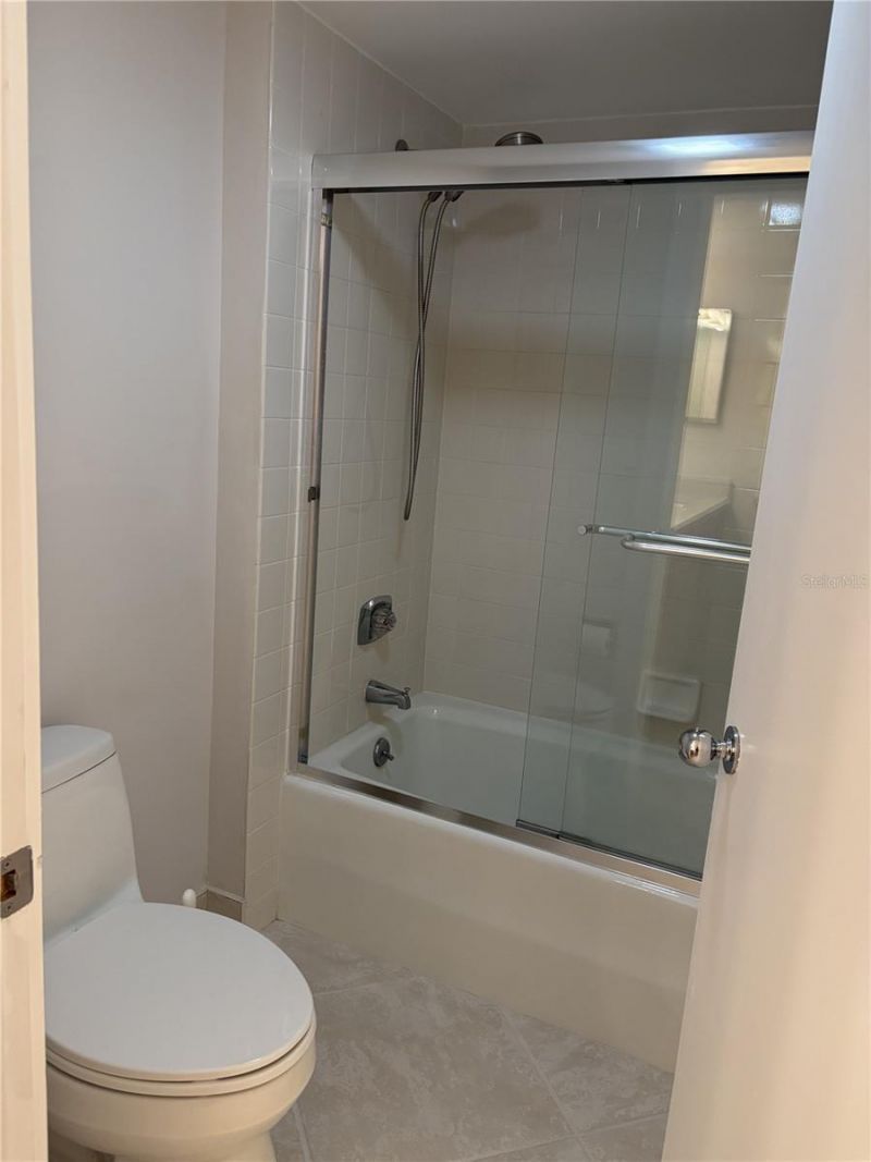 511 Oak Harbour Drive, Unit 511, Juno Beach, FL 33408 Photo