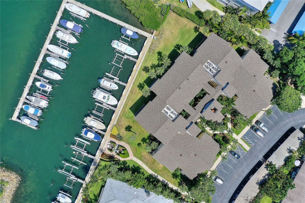 511 Oak Harbour Drive, Unit 511, Juno Beach, FL 33408 Photo