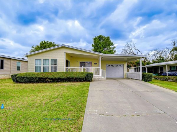 37232 NEUKOM AVENUE , ZEPHYRHILLS, FL 33541