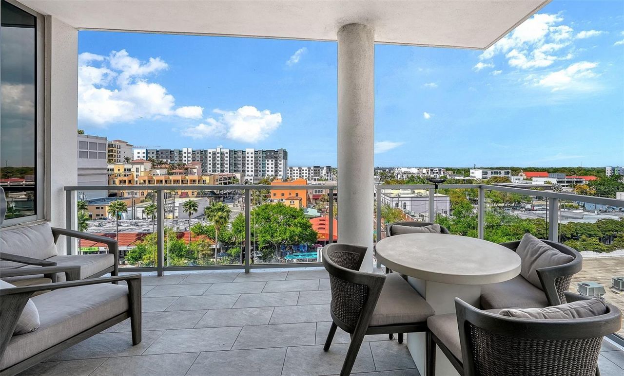 111 S Pineapple Avenue, Unit 601, Sarasota, FL 34236 Photo