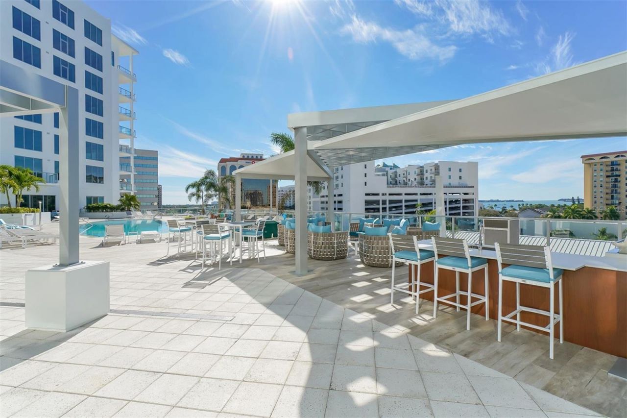 111 S Pineapple Avenue, Unit 601, Sarasota, FL 34236 Photo