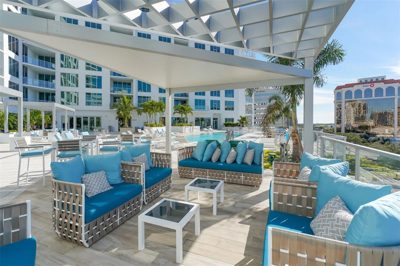 111 S Pineapple Avenue, Unit 601, Sarasota, FL 34236 Photo