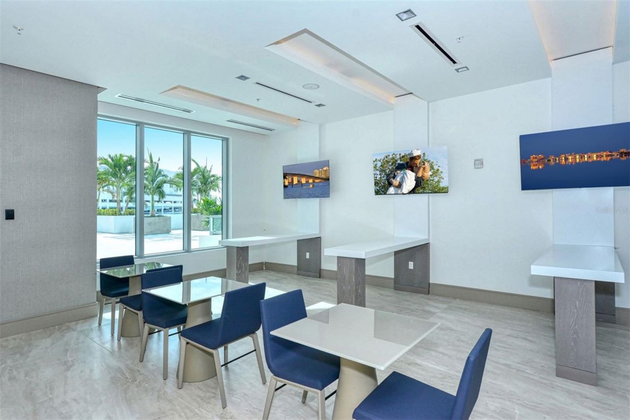 111 S Pineapple Avenue, Unit 601, Sarasota, FL 34236 Photo