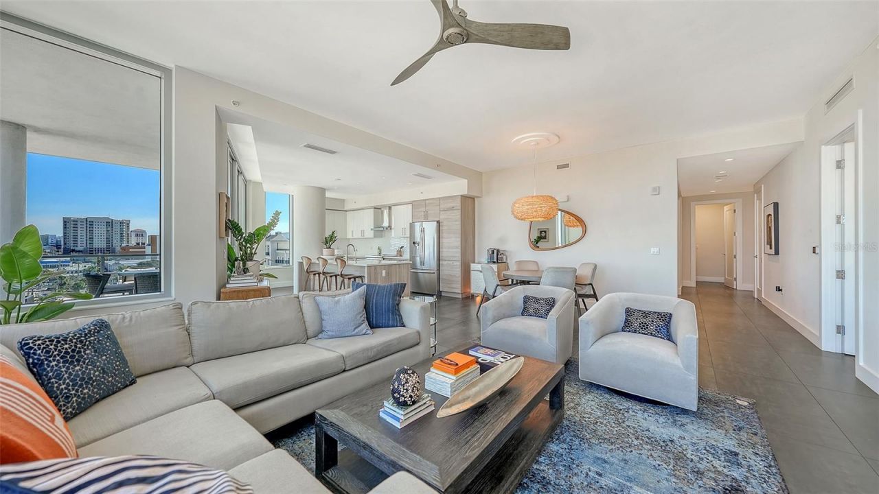 111 S Pineapple Avenue, Unit 601, Sarasota, FL 34236 Photo