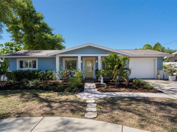 6506 HILLSIDE AVENUE , SEMINOLE, FL 33772