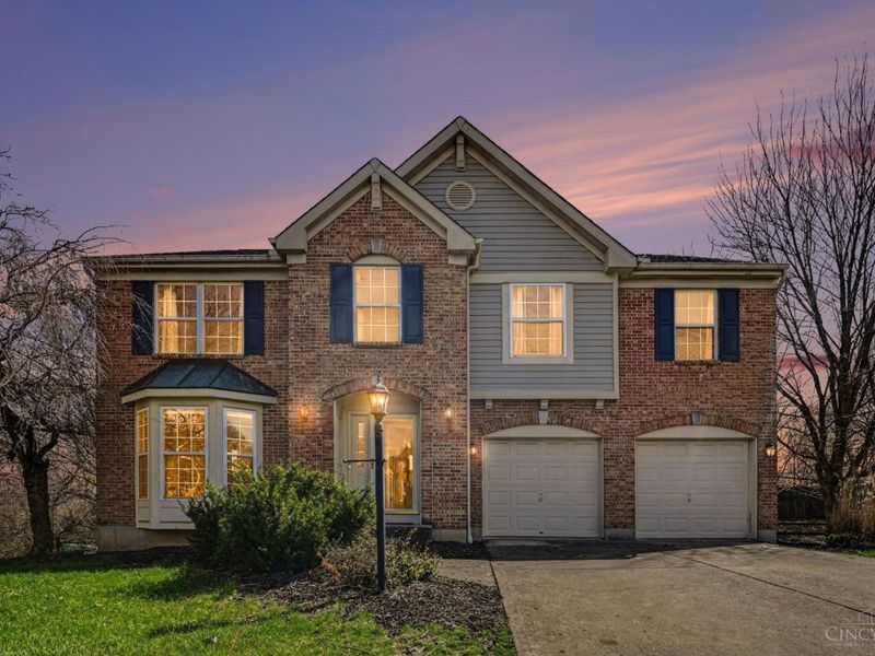 6369 Hedgerow Drive, West Chester, OH 45069 Photo 1