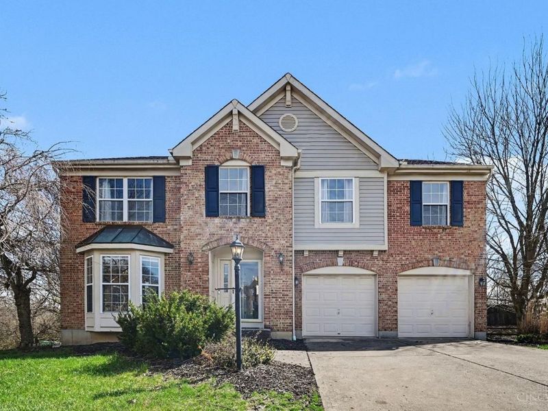 6369 Hedgerow Drive, West Chester, OH 45069 Photo 2