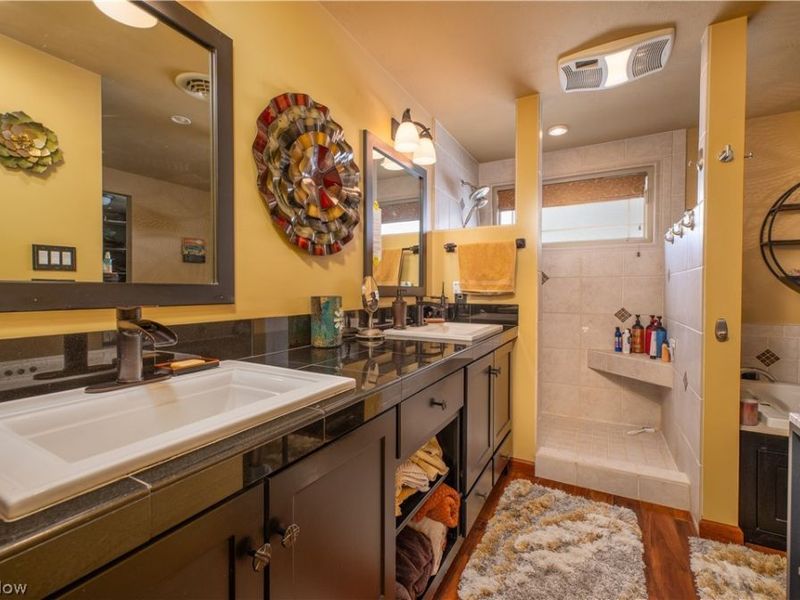 2023 Lakewood Road SW, Sherrodsville, OH 44675 Photo 21