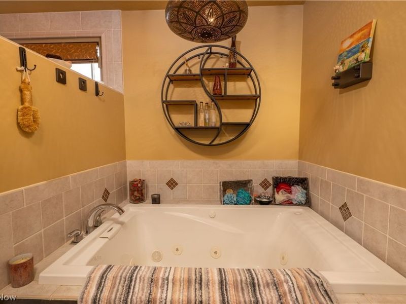 2023 Lakewood Road SW, Sherrodsville, OH 44675 Photo 22