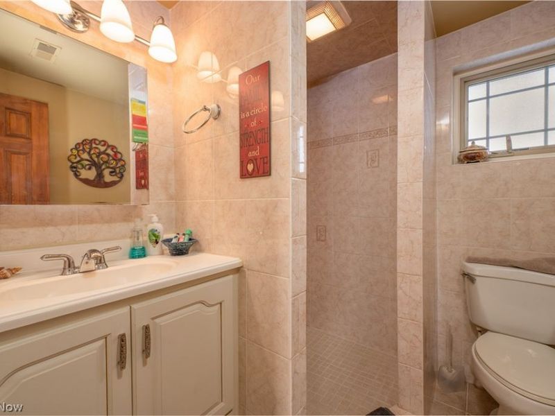 2023 Lakewood Road SW, Sherrodsville, OH 44675 Photo 24