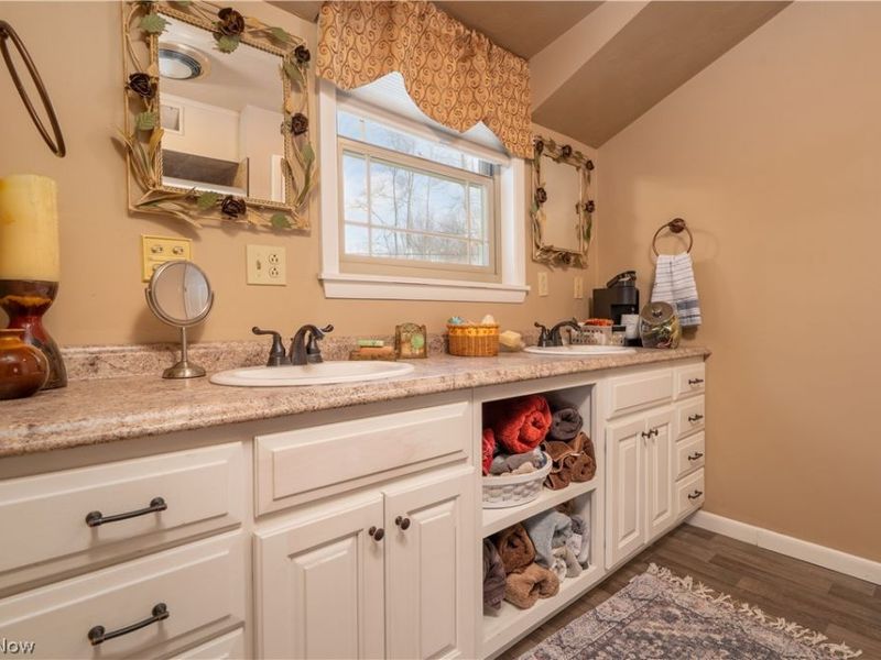 2023 Lakewood Road SW, Sherrodsville, OH 44675 Photo 34