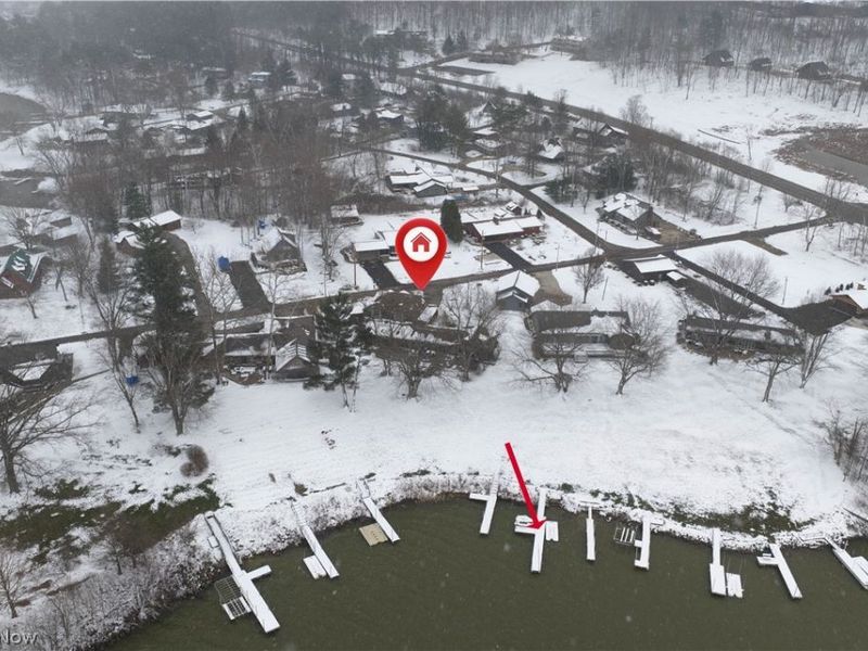 2023 Lakewood Road SW, Sherrodsville, OH 44675 Photo 4