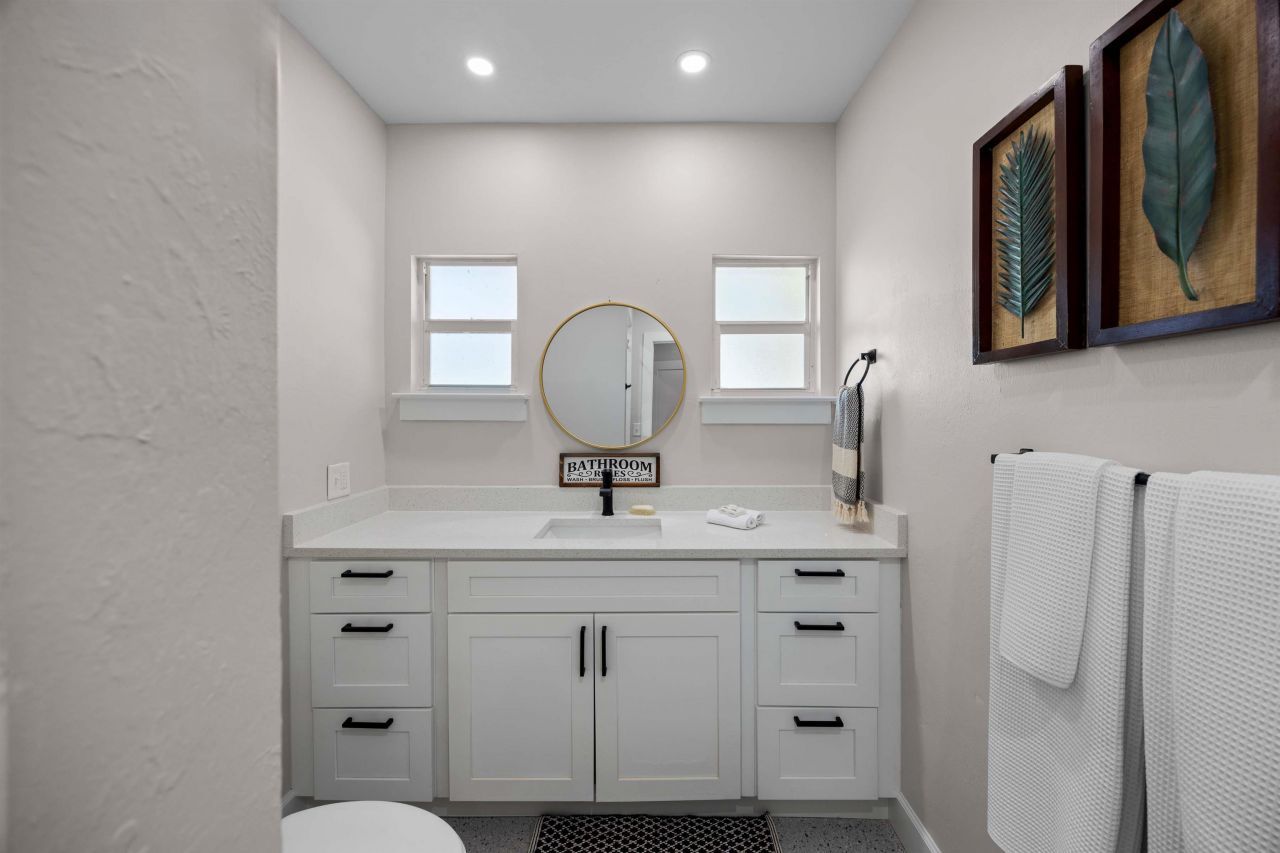 887 Casa Ybel Rd, Sanibel, FL 33957 Photo