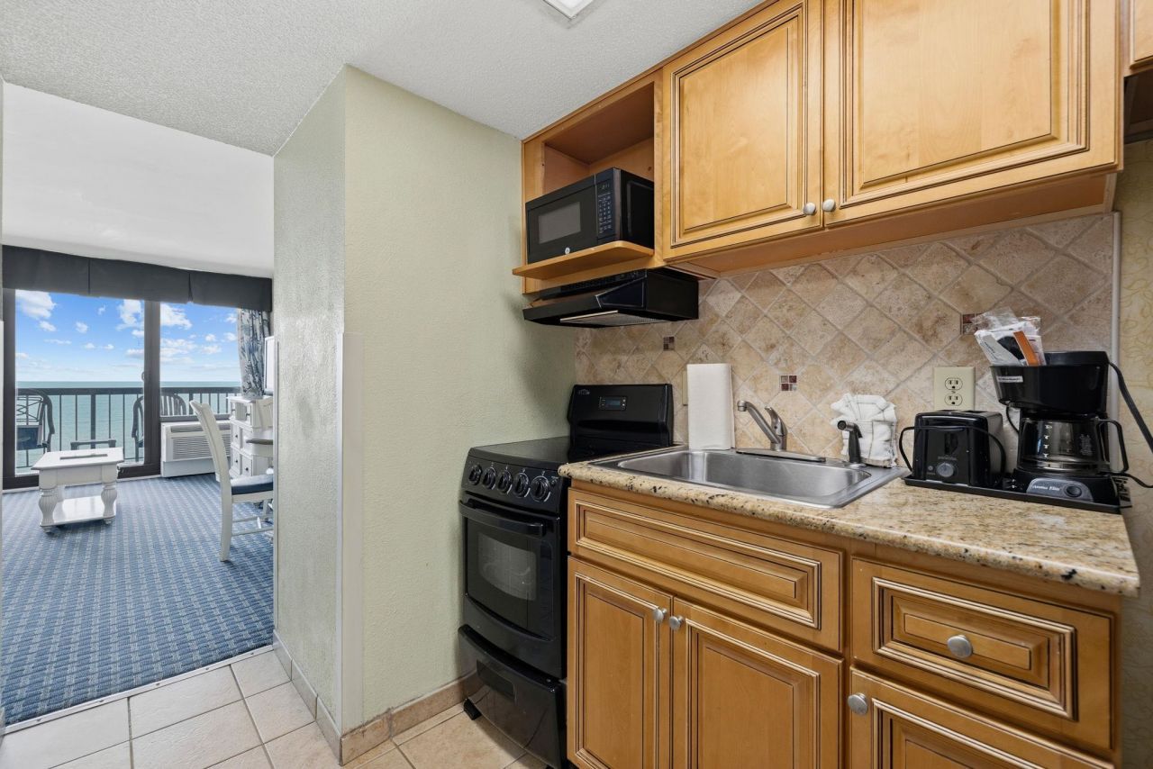 2401 S Ocean Blvd. Photo 13