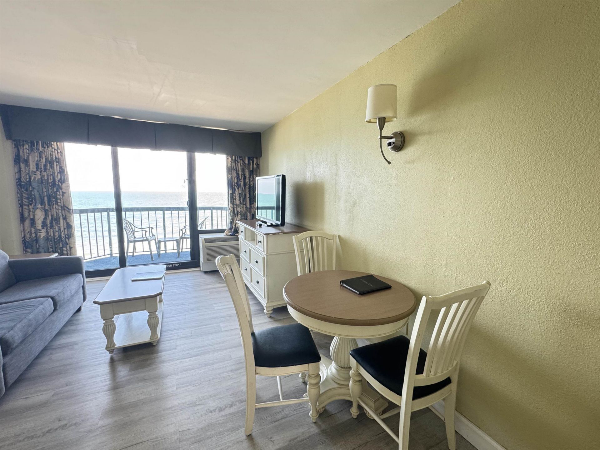 2401 S Ocean Blvd. Photo 15
