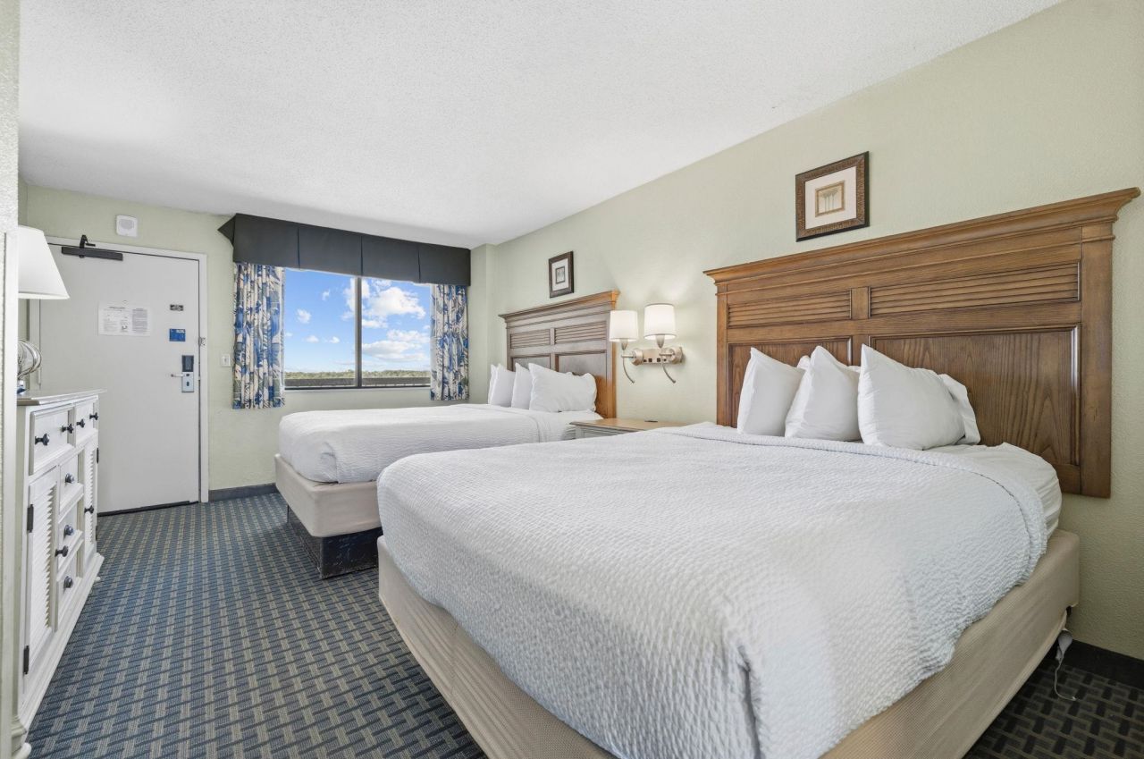 2401 S Ocean Blvd. Photo 16